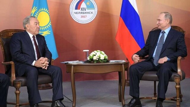 Стенд для встречи Президентов РФ и Республики Казахстан